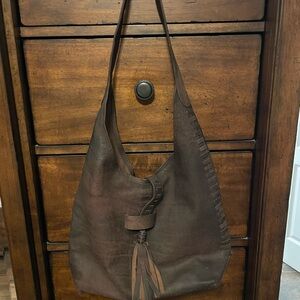 Liberte’ brown leather shoulder bag